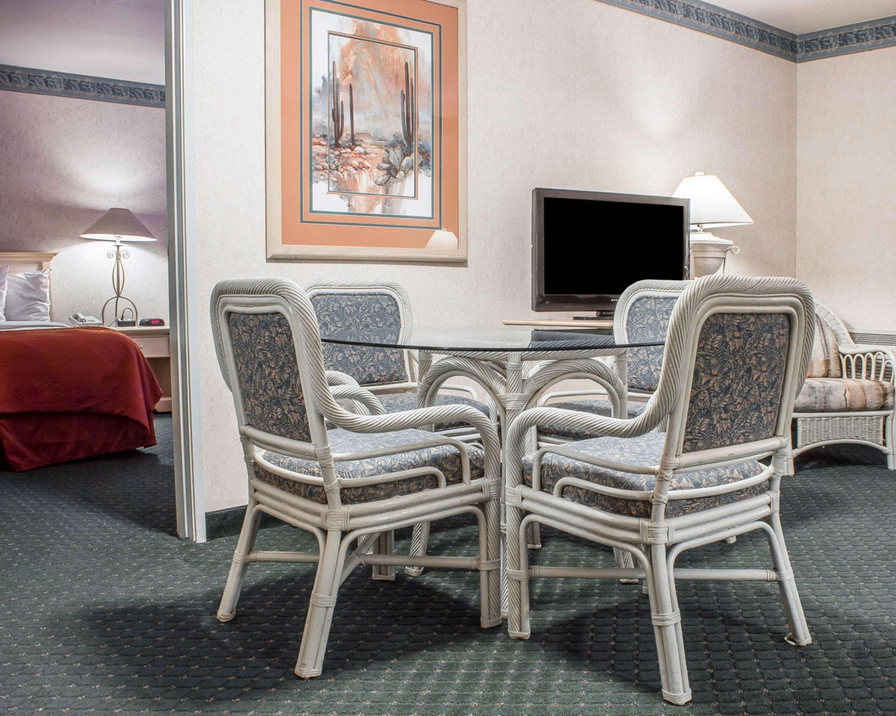 Baymont By Wyndham Safford Exterior foto